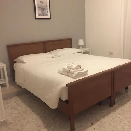 Gatto Bianco Picone 19 بيت ضيافة باري